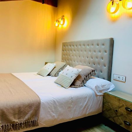 Apartamentos En El Valle Del Jerte Flores Para Angela Cabezuela Del Valle Ngoại thất bức ảnh