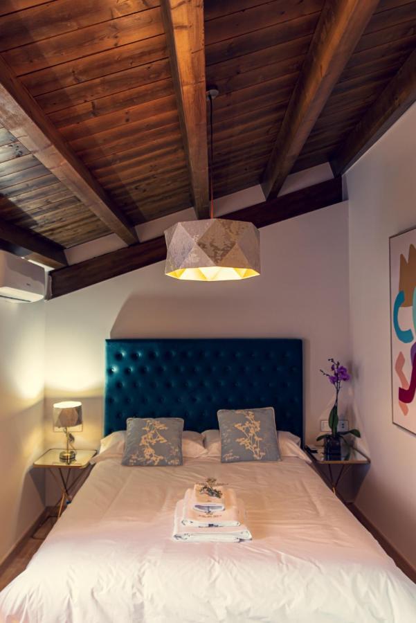 Apartamentos En El Valle Del Jerte Flores Para Angela Cabezuela Del Valle Ngoại thất bức ảnh