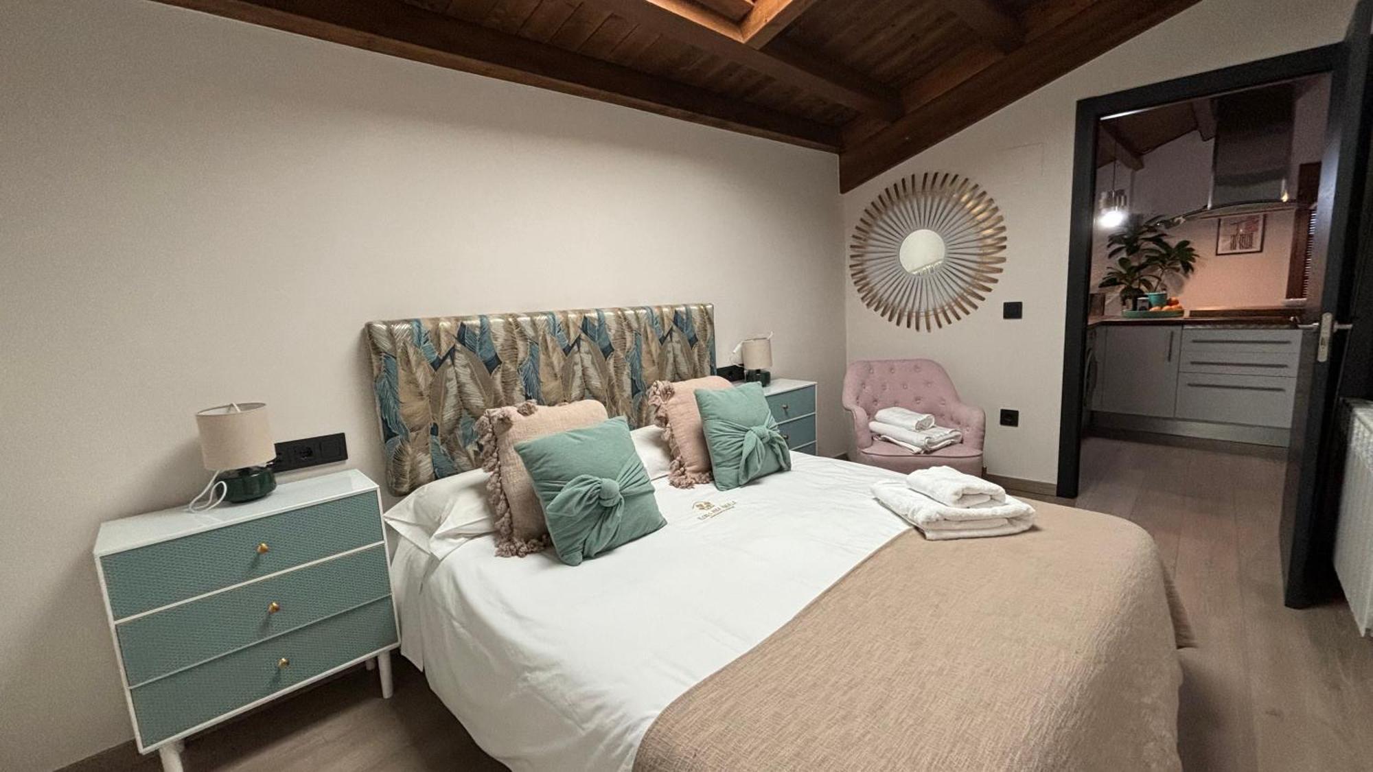 Apartamentos En El Valle Del Jerte Flores Para Angela Cabezuela Del Valle Ngoại thất bức ảnh