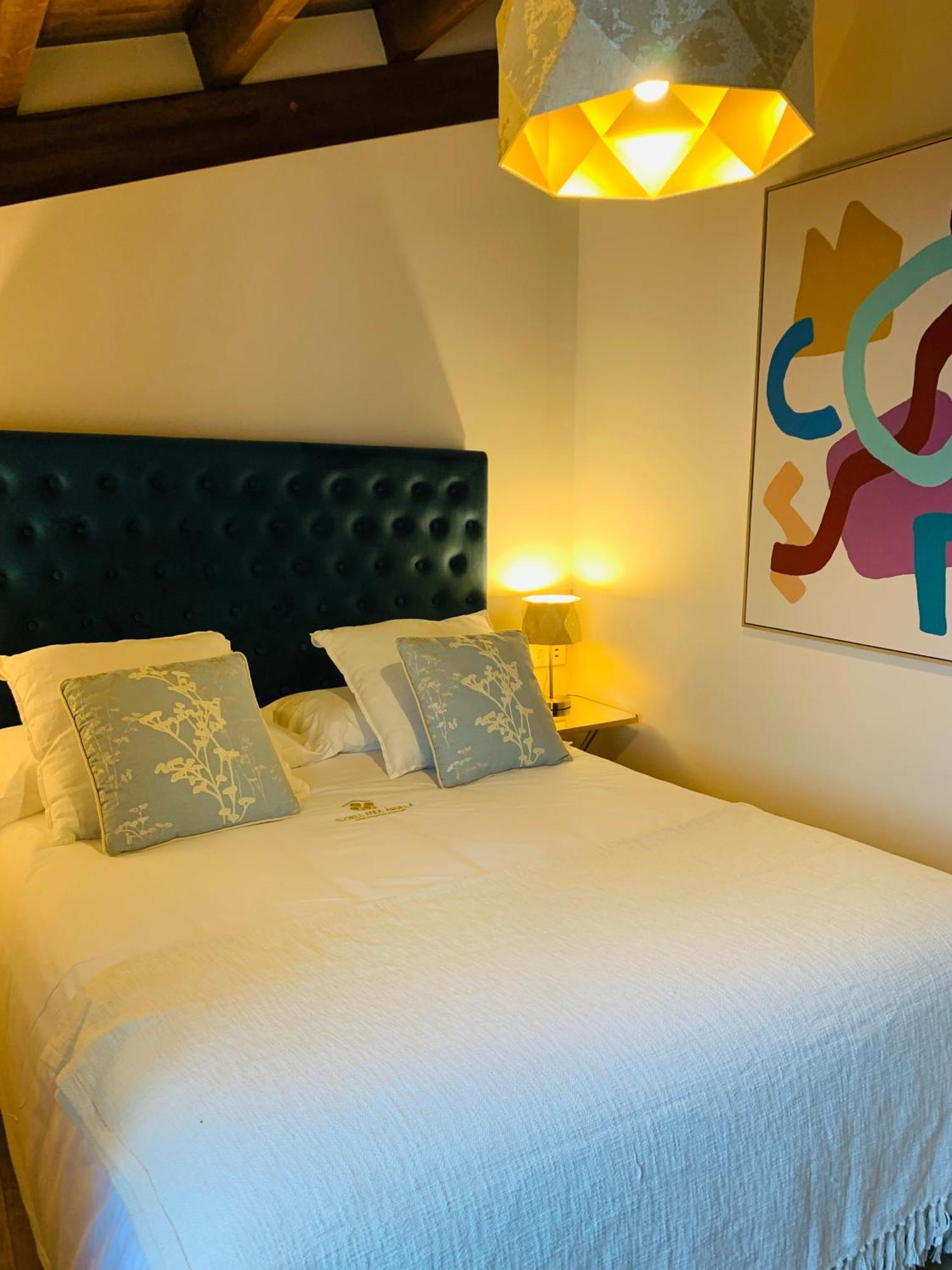 Apartamentos En El Valle Del Jerte Flores Para Angela Cabezuela Del Valle Ngoại thất bức ảnh