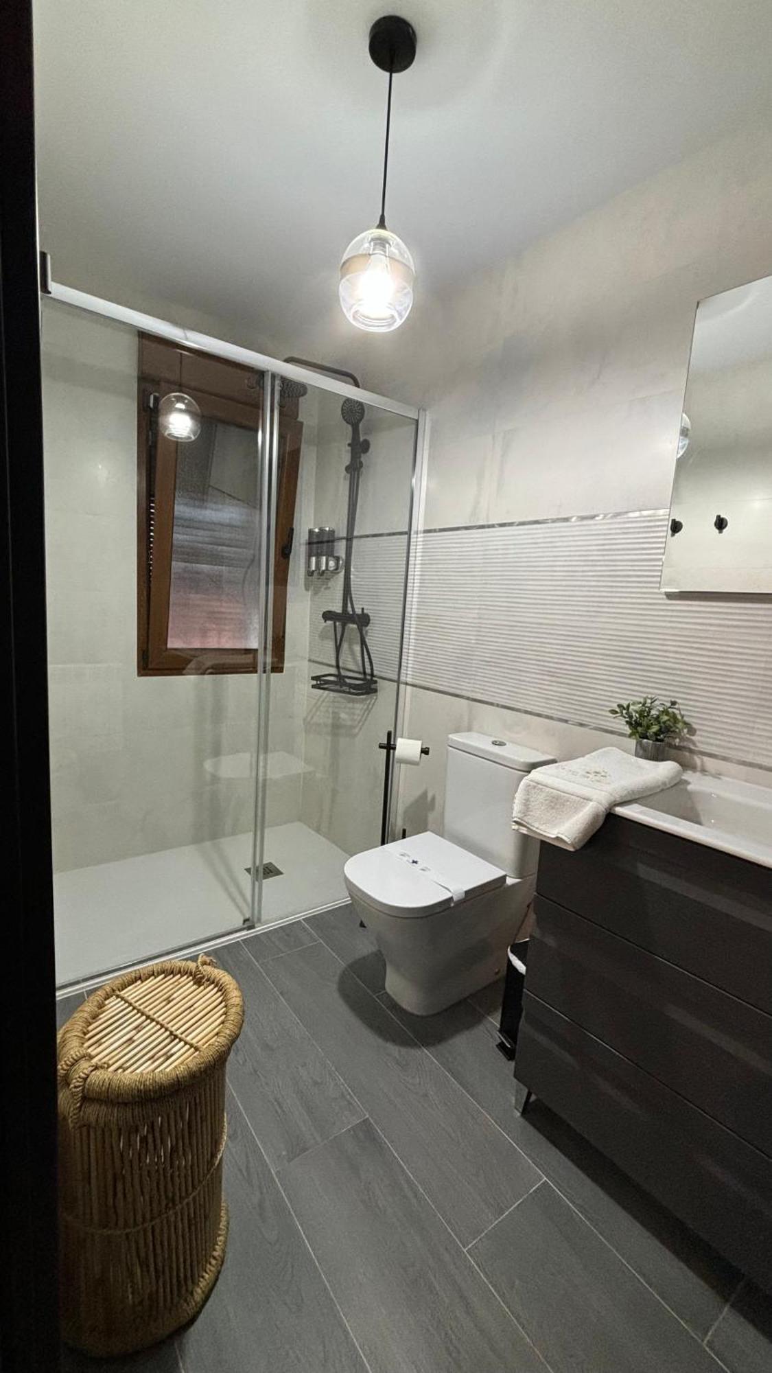 Apartamentos En El Valle Del Jerte Flores Para Angela Cabezuela Del Valle Ngoại thất bức ảnh
